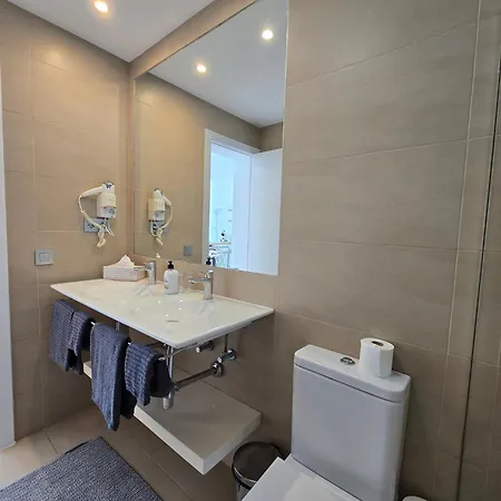 Apartamento Casa Luna De Luxe, Klimaanlage, Pool, Strandnah